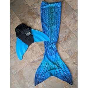 Sun Tails Mermaid Tail Set for Youth Size Large/8-10 Blue Tail With Fin Insert